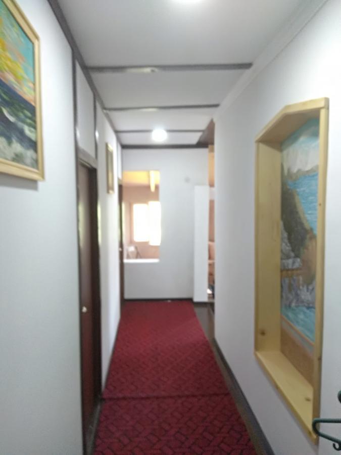 Laila Guest House Mestia Exterior foto